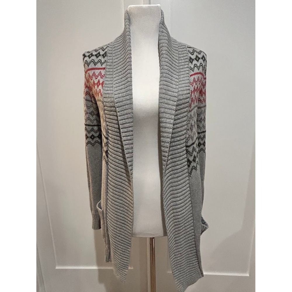 Covered by Suss Women's Gray Fair Isle Cardigan Sweater Shawl Collar‎ Size Small